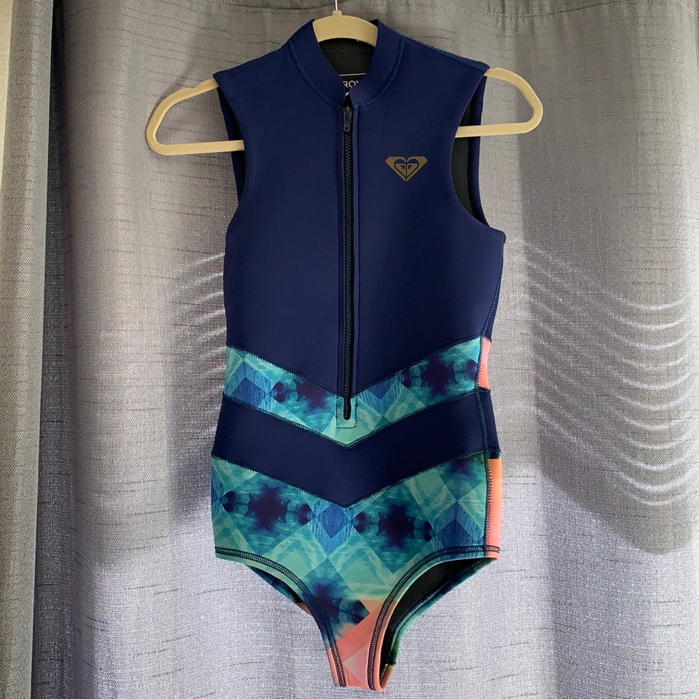Roxy wet suit